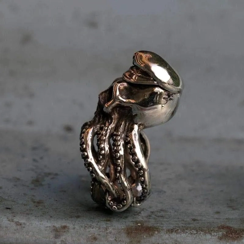 Steampunk octopus captain ring side profile silver plated stainless steel gothic